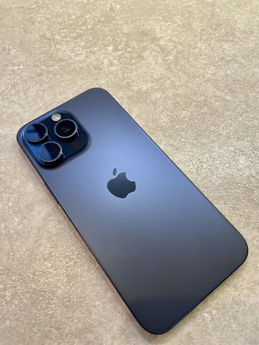 Iphone 15 pro max 256gb pelny komplet stan bdb