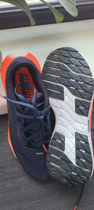 Кросівки Decathlon 37р.