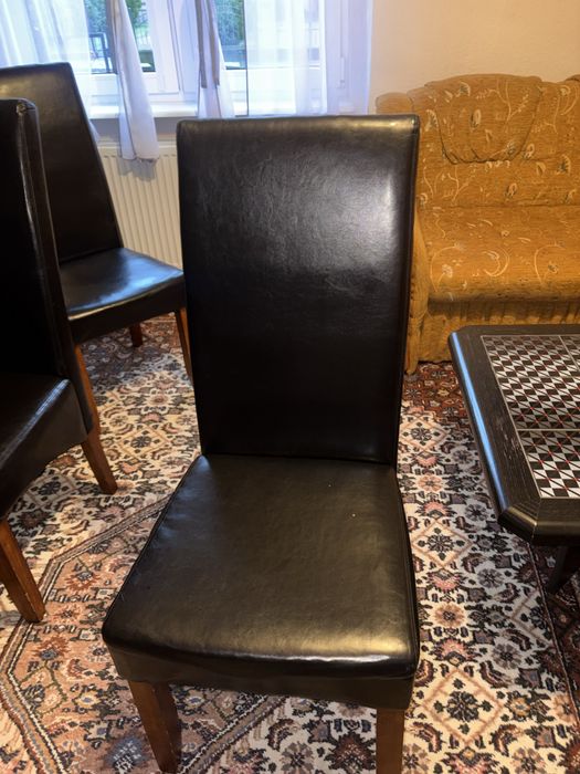 6 krzeseł za 300 zl‼️