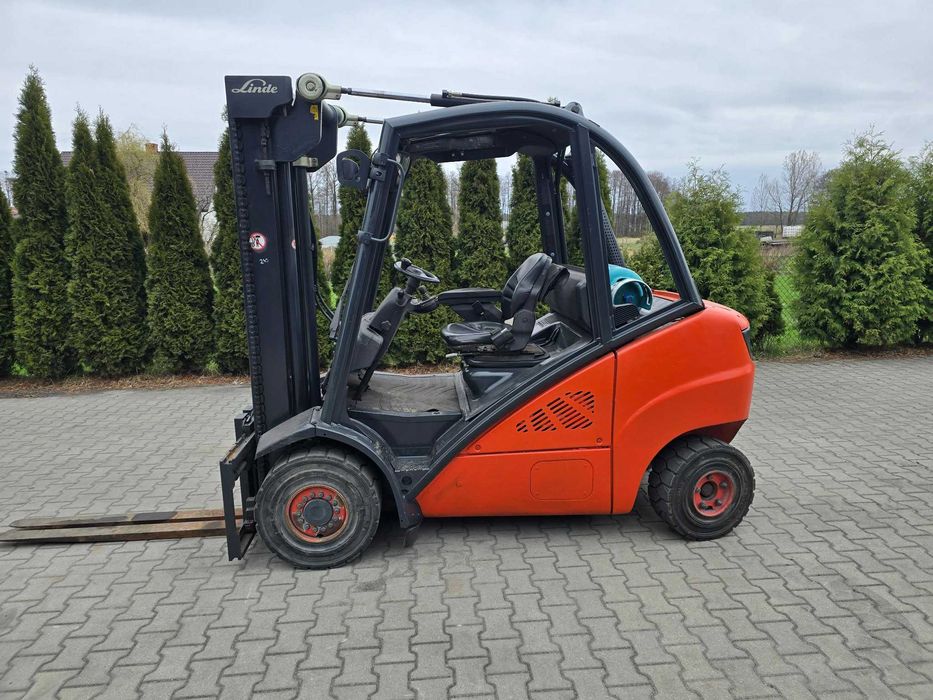 LINDE H30T-01 ROK 2010 Półkabina