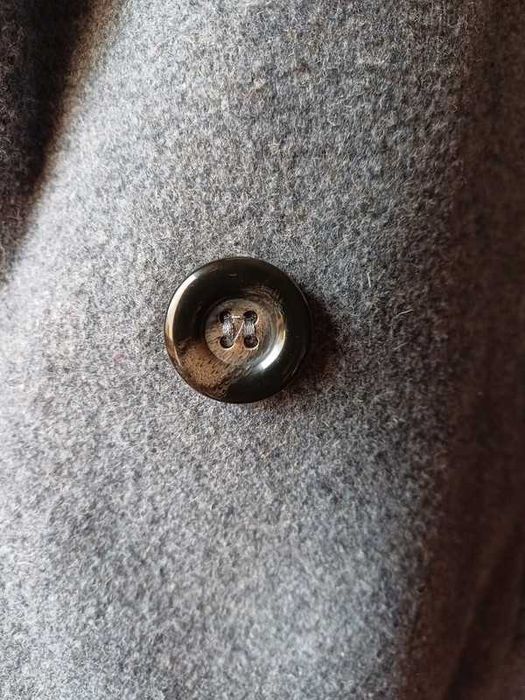 Sobretudo com Botão