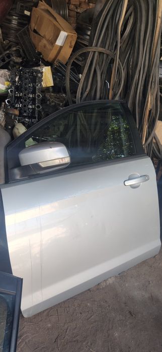 Продам двері ford focus 2 рестайл