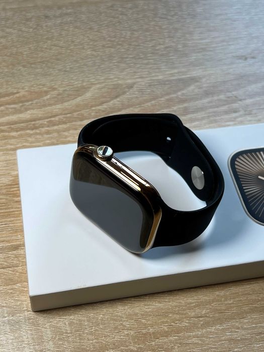 Apple Watch 10 46mm Gold Titanium