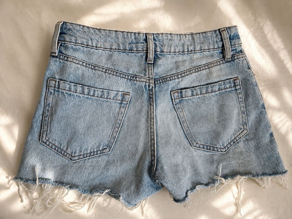 Джинсові шорти guess