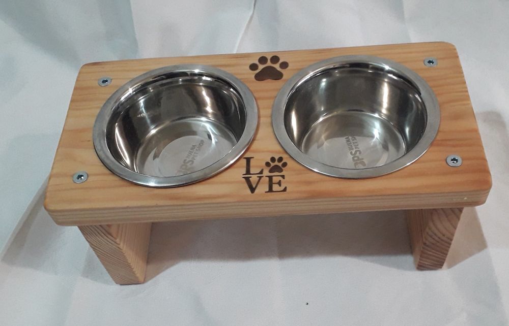 Comedouros de cães ou gatos