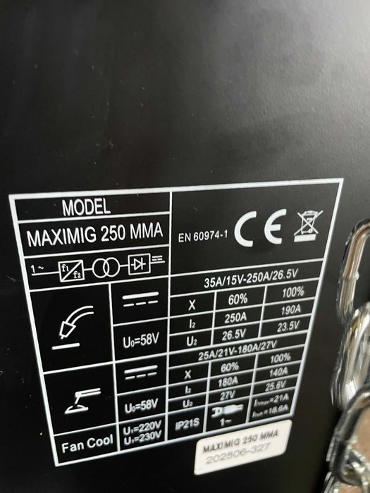 Máquina Multi processo RED STAR Maximig 250