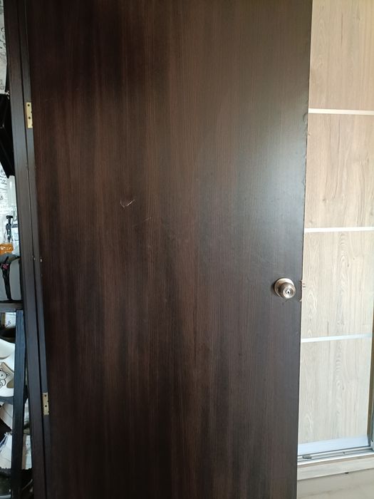 Продам міжкімнатні  двері.