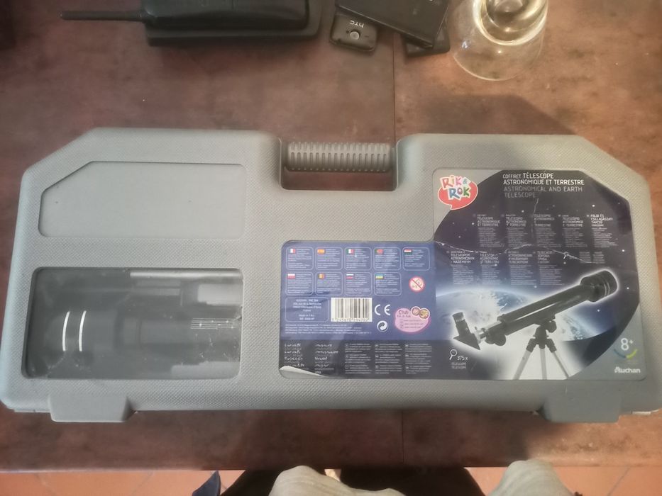 Teleskop obserwacyjny dla dzieci