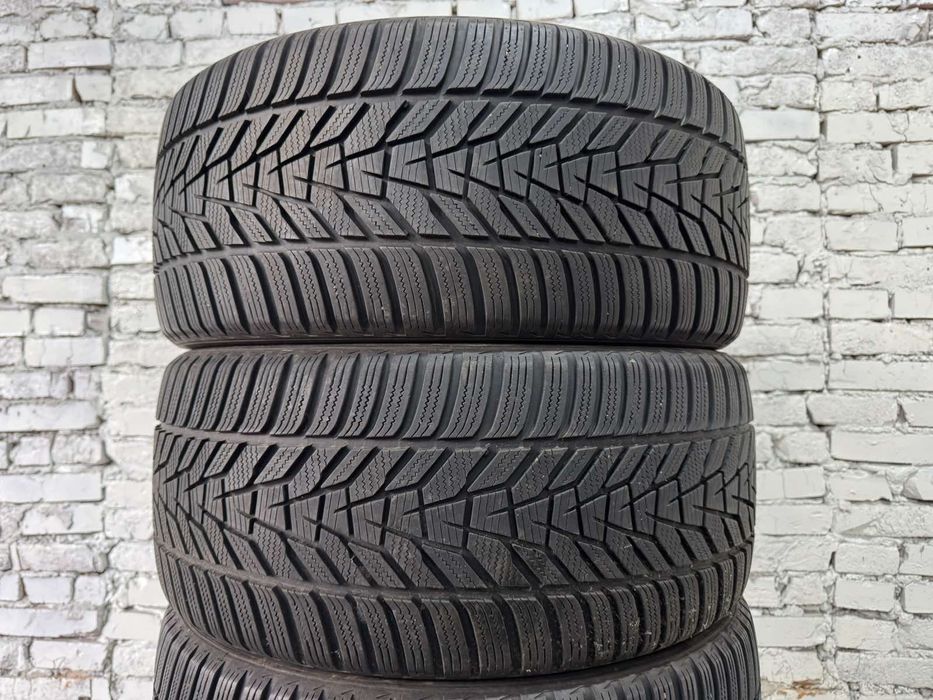 Зимові шини Hankook 255/35 R20