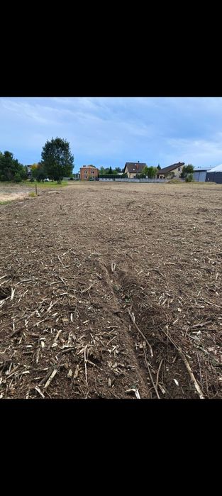 Duża działka. Szeregowce-budowlano -inwestycyjn Wieruszów