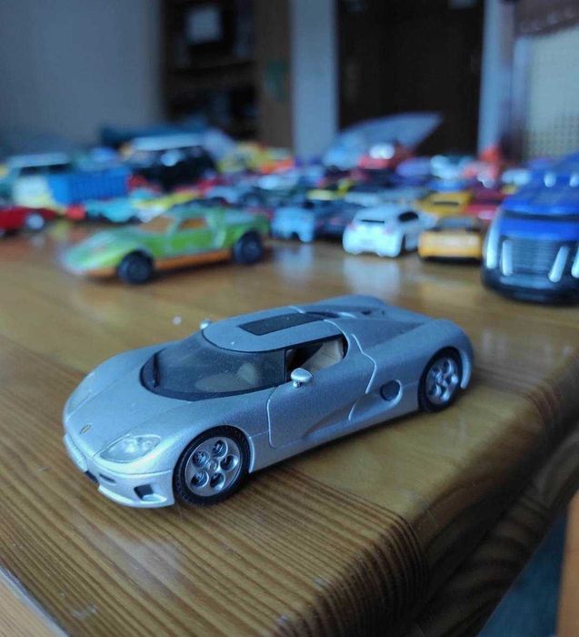 1/43 Bugatti, Jaguar, Lamborghini, BMW, Aston Martin, Maserati