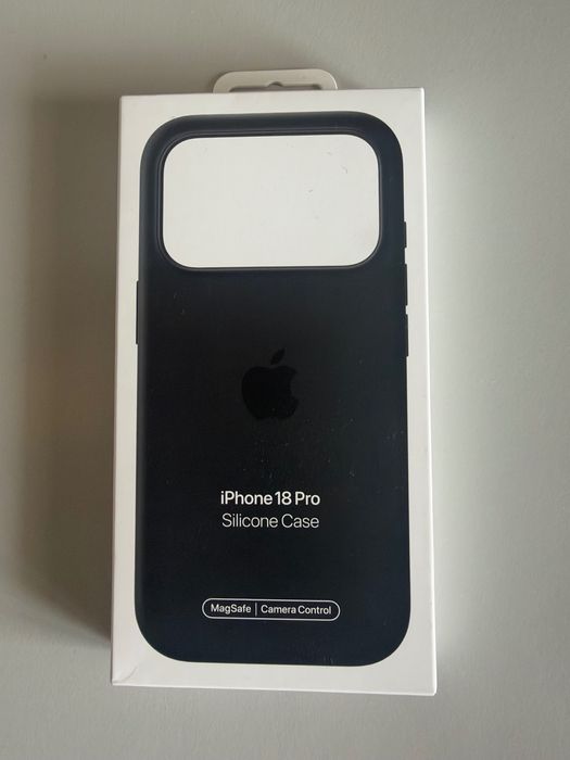 Apple Silicone Case Preta para iPhone 18 PRO (nova caixa selada)