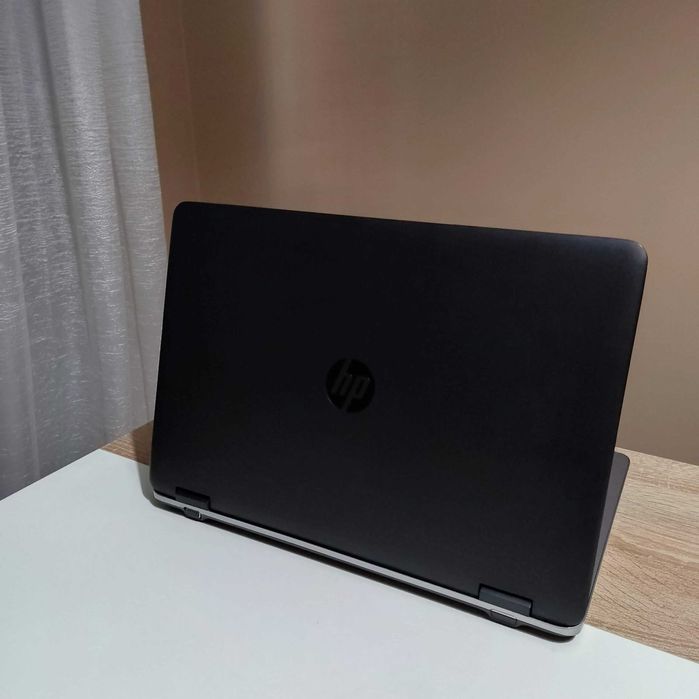HP Probook 650 g3 – Intel i5 7200u – 8 Gb RAM DDR4 – m2 SSD 256 GB