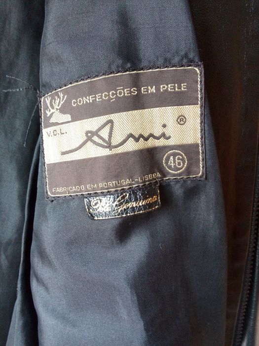 Blusão para homem ou mulher em pele genuína cor preta