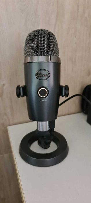 Microfone Yeti Nano Blue