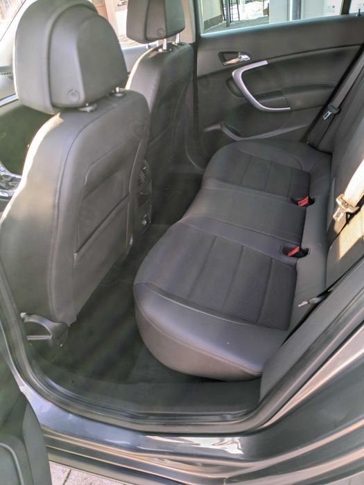 Opel insignia 1.6 turbo benzin
