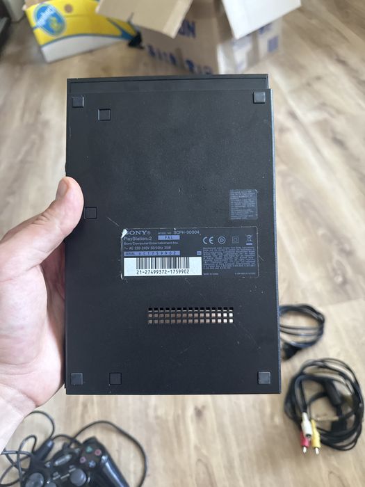 Sony PlayStation 2 Ps 2 Super Slim konsola plus pad plus 3 gry