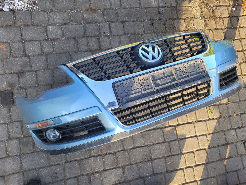 Zderzak przedni vw passat b6 06r z grilem lakier lb5m halogen kompletn