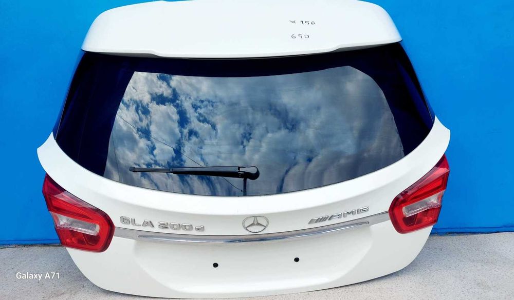 Mercedes-Benz GLA W156 Кришка багажника