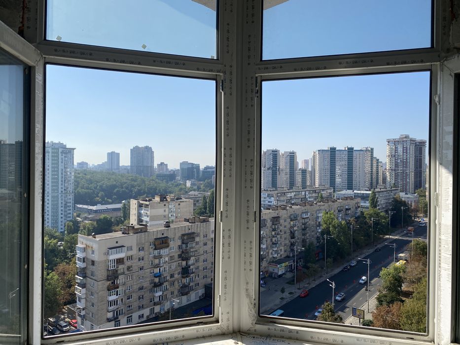 Без Комиссии 3-к, второй свет, ул Урицкого 18, Липковского, метро