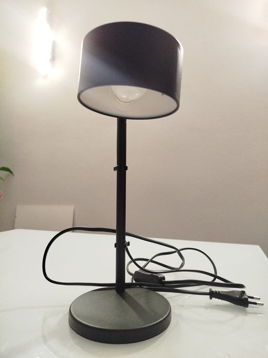 Candeeiro de secretária IKEA