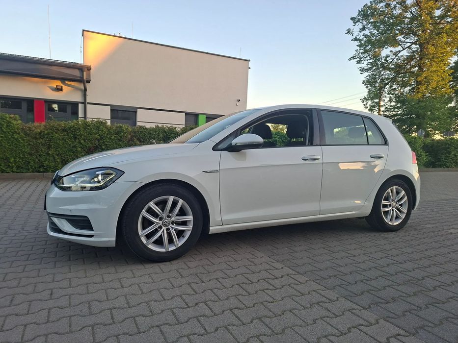 Volkswagen Golf Salon pl niski Przebieg