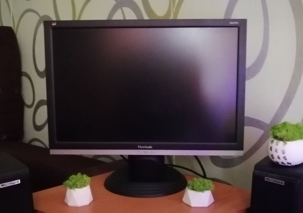 Монітор ViewSonic VA2216w, 22 дюйма, з дефектом