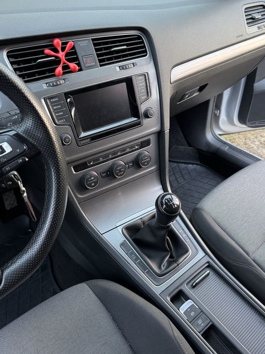 Продам Golf 7    2013