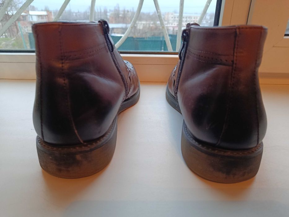 Ботинки кожанные, коричневые, утепленные. Бренд Miguel*m, Португалия.