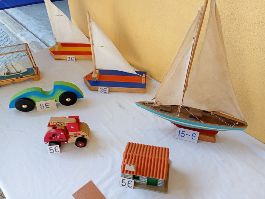 Brinquedos Portugueses em madeira