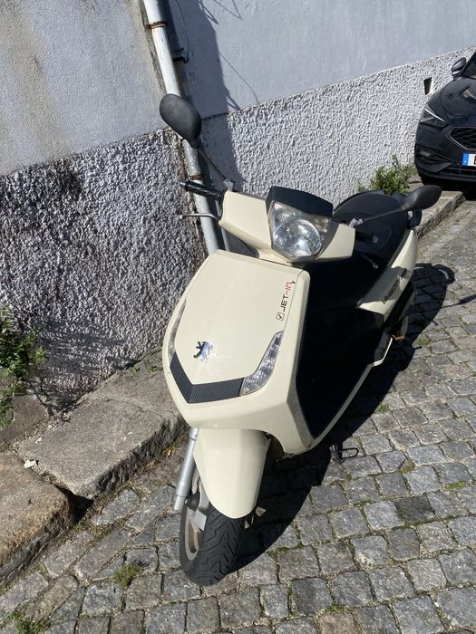 MOTO scooter 125cc