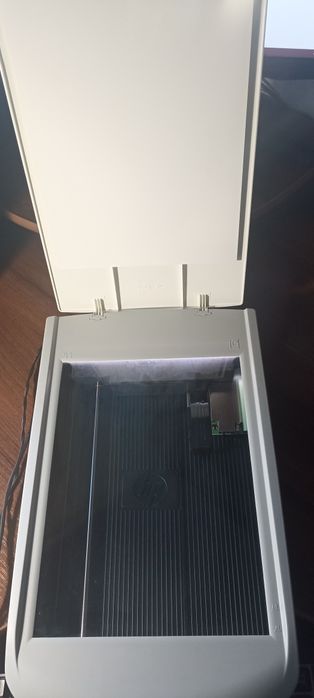 Сканер HPScanjet G2410