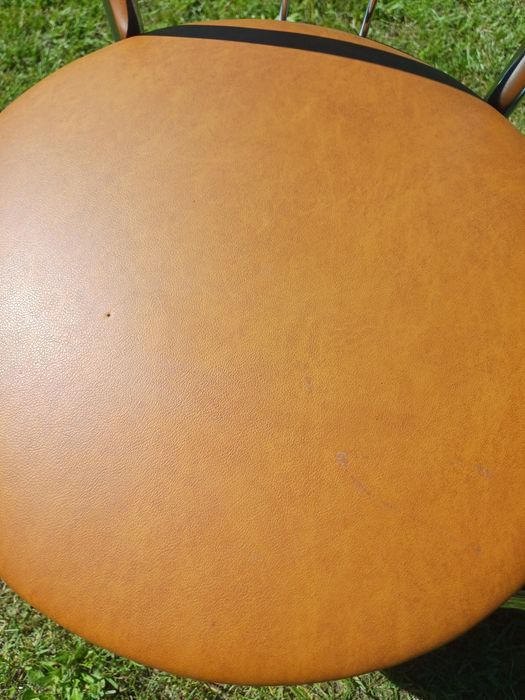 Krzesła kuchenne tapicerowane