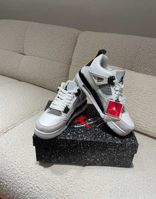 Air Jordan 4 Retro Military Black R.41