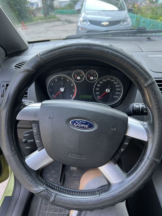 Продам авто ford c-max