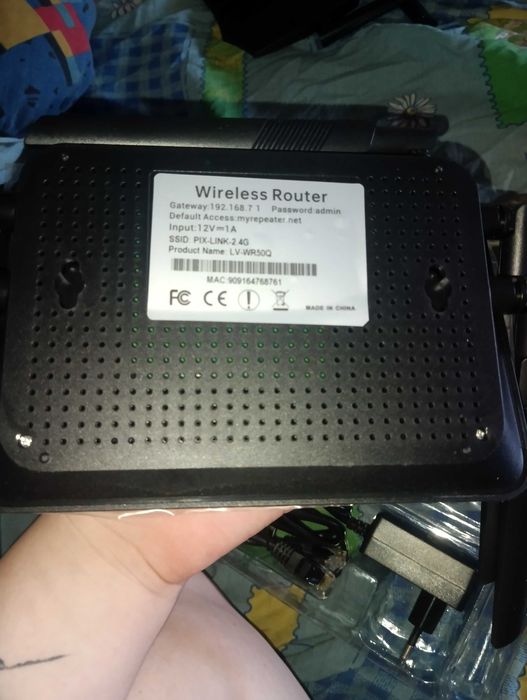 Продам PIX-LINK 300Mbps Wireless-N Router