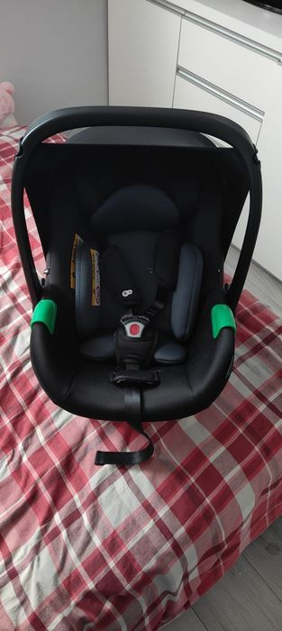 Fotelik  Kinderkraft z bazą isofix