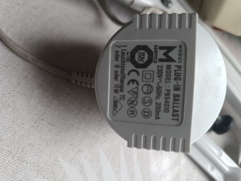 Настольная лампа на стубцині,