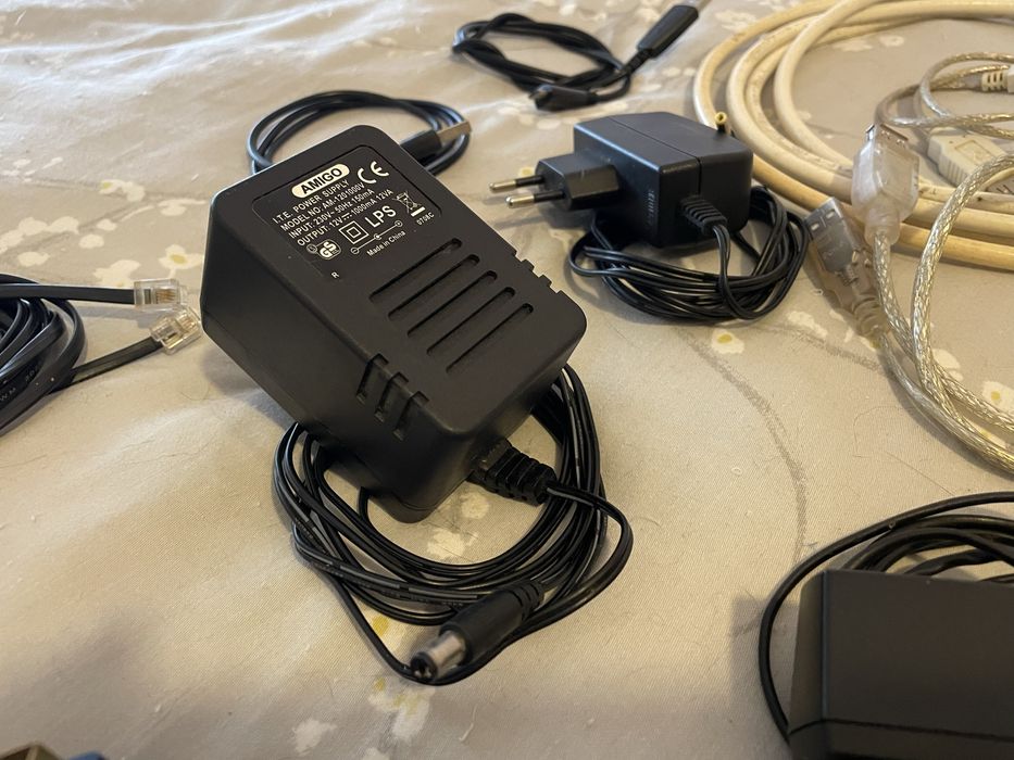 Cabos e carregadores