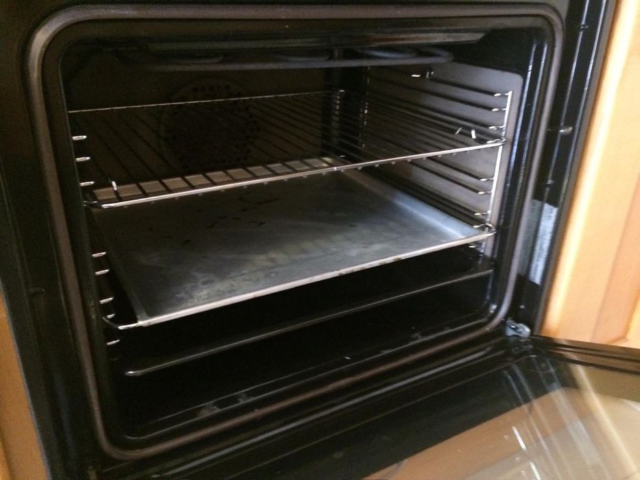 Forno, placa e campanula