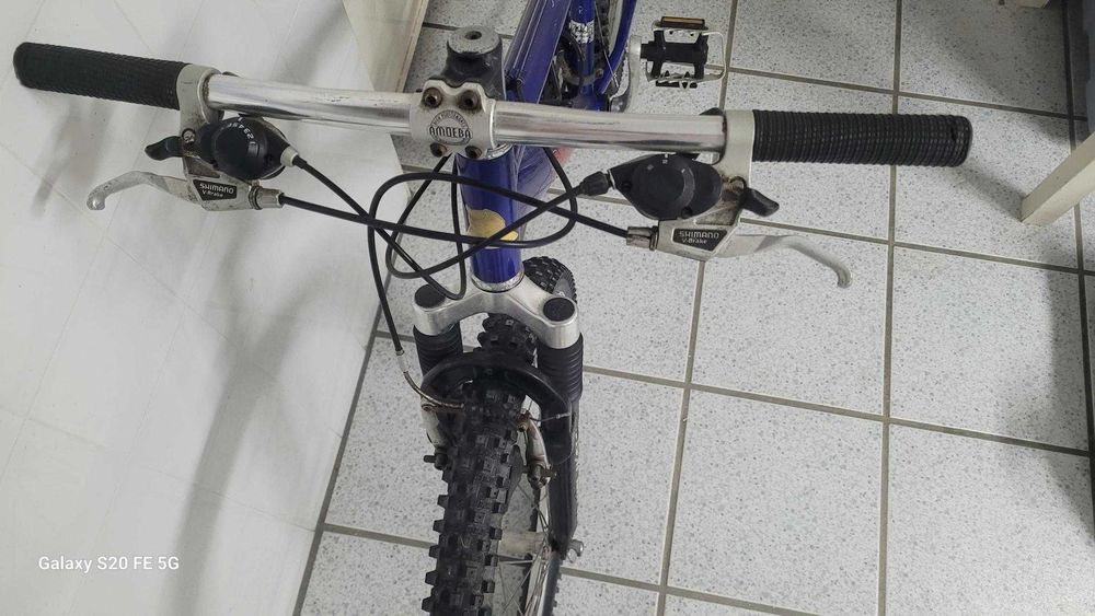 Bicicletas BTT e de Estrada