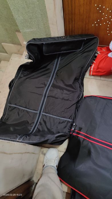 Porta fatos estado impecável