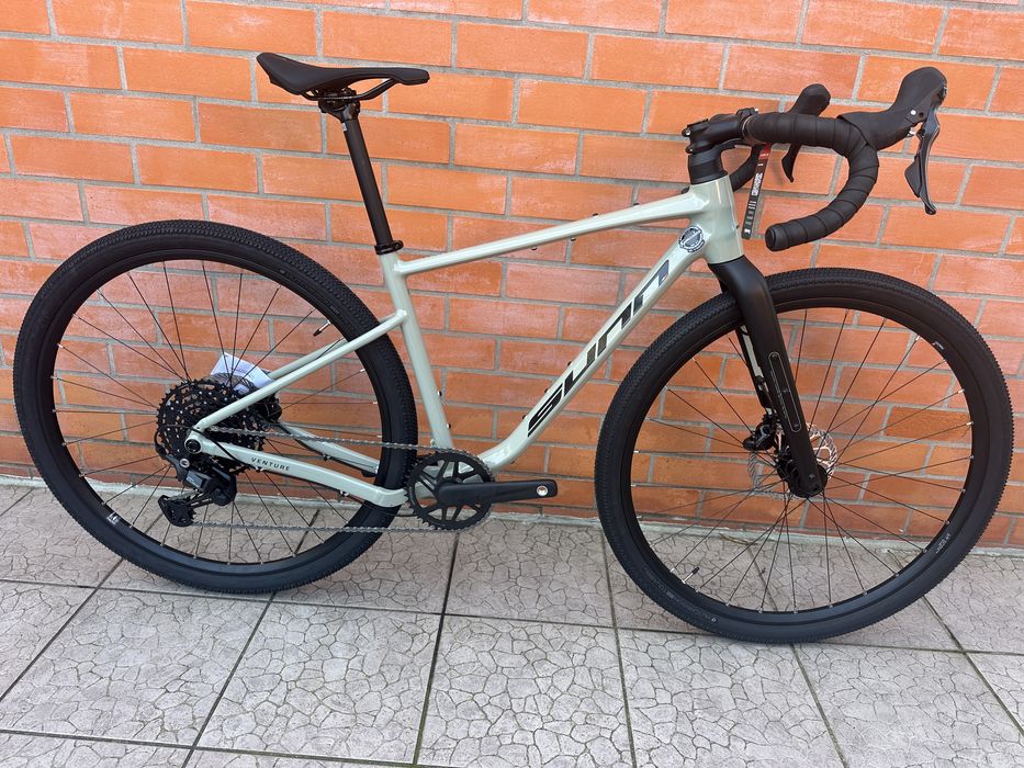 Bicicleta gravel 2026 Sunn venture shimano cues