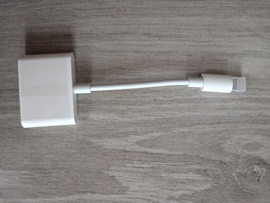 Adapter przejściówka Lightning na cyfrowe AV