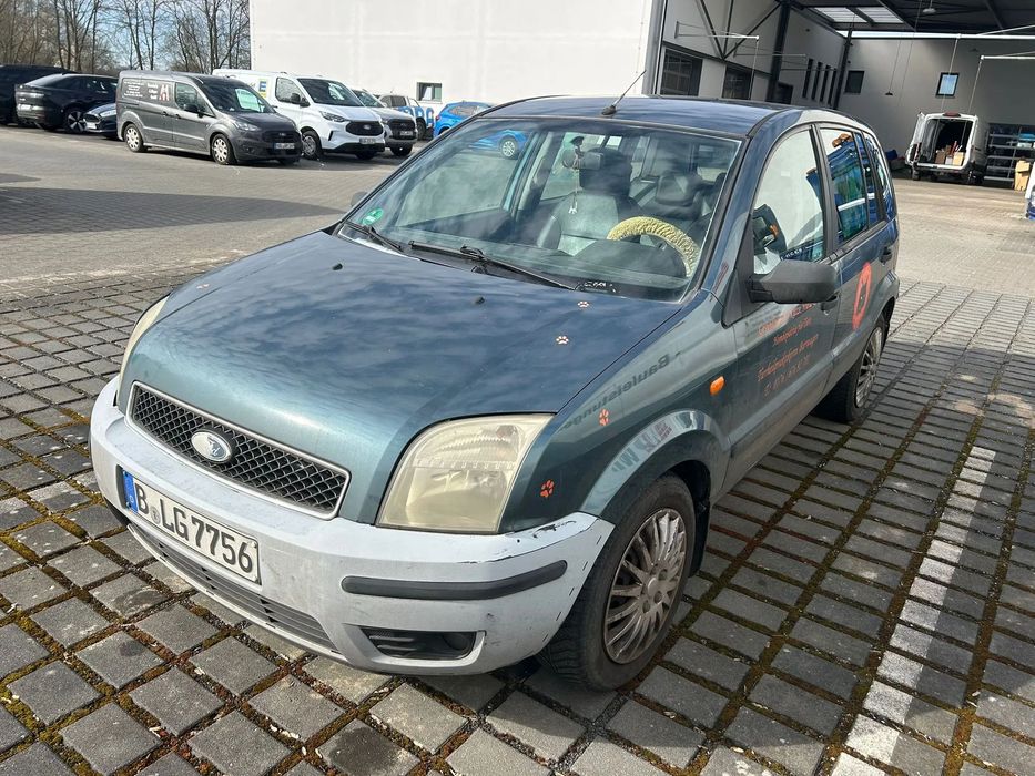 Ford Fusion AUTOMAT / Niski przebieg / Uszkodzony SILNIK