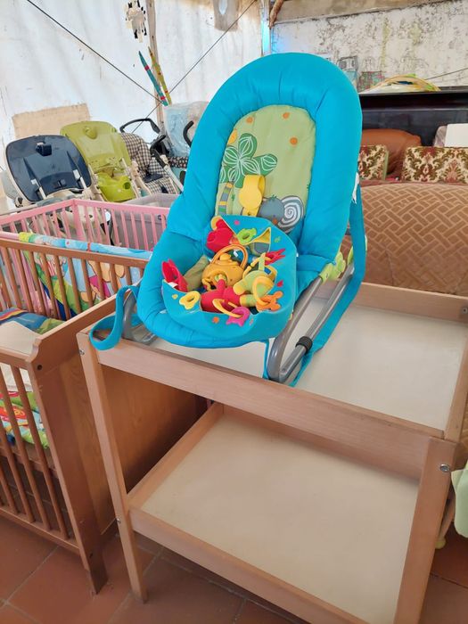 Artigos vários de bebé