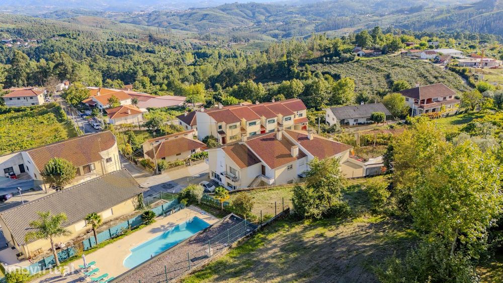 Andar moradia T3 em Fervença