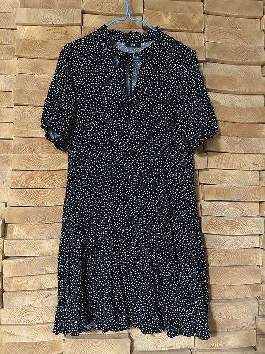 Сукня жіноча в горошок