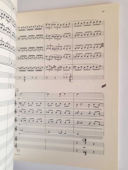 Muzyka na smyczki, trąbki i perkusje (nuty) - Grażyna Bacewicz