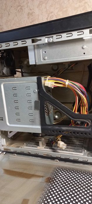 Корпус Hewlett-Packard (HP)